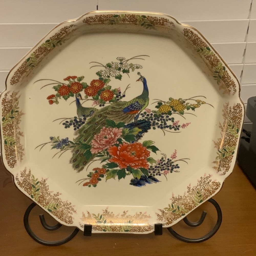 Kenzan Gama (Kiln) made in Japan porcelain octagonal decorative plate